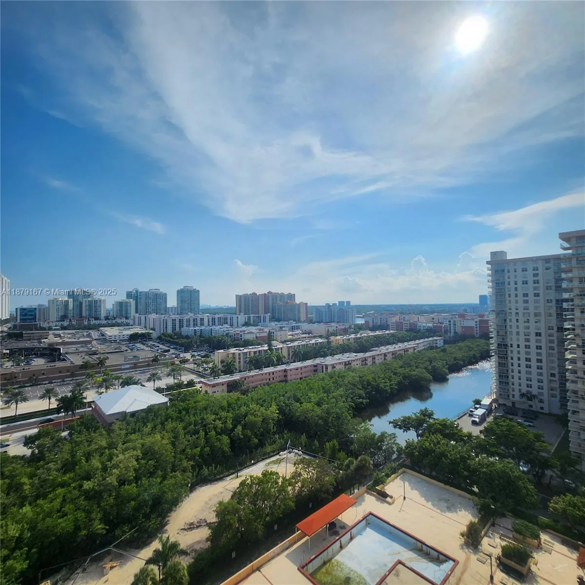 210 174th St # 1806, Sunny Isles Beach, FL 33160 photo 3