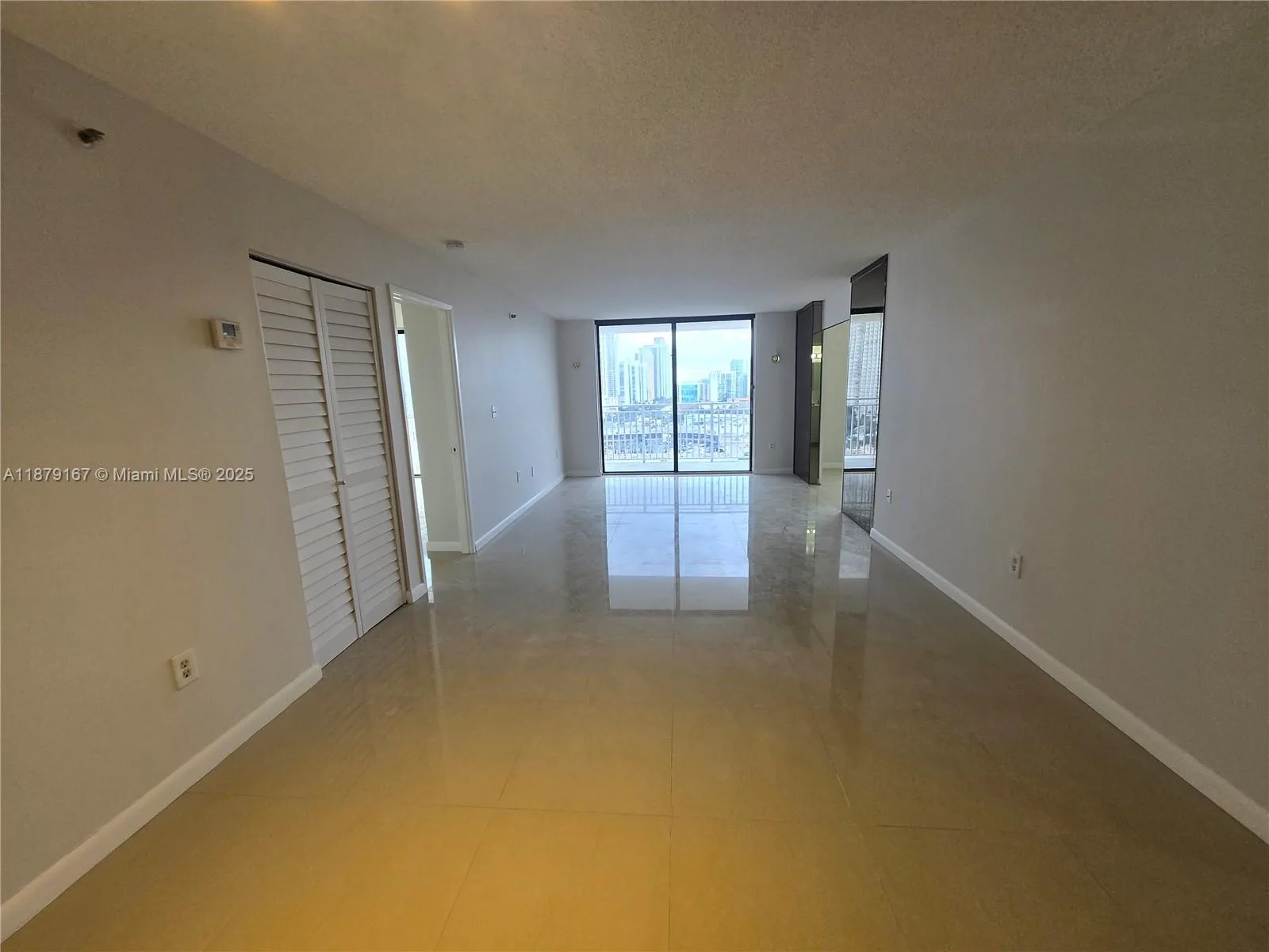 210 174th St # 1806, Sunny Isles Beach, FL 33160 photo 6