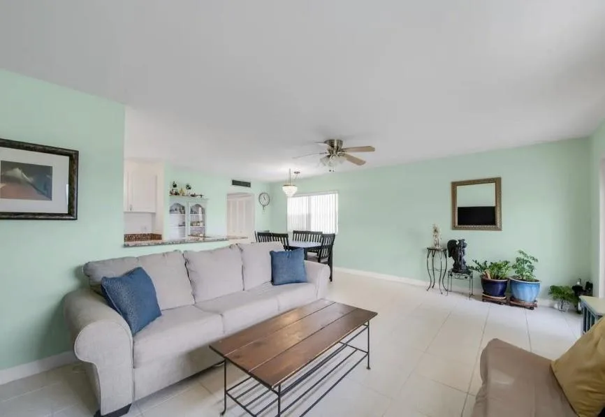 223 Flanders # E, Delray Beach, FL 33484 photo 11