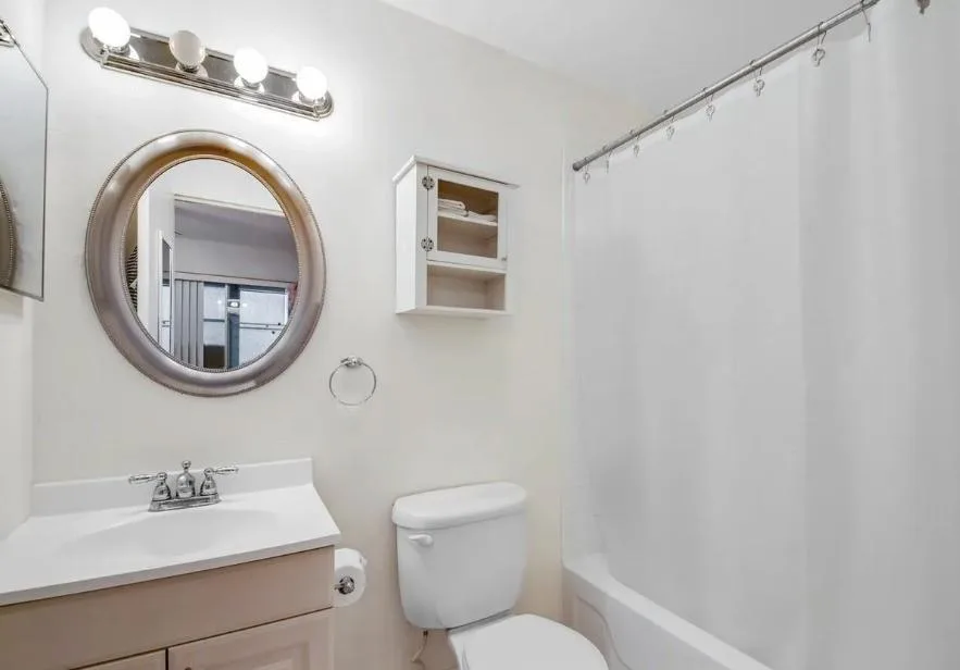 223 Flanders # E, Delray Beach, FL 33484 photo 4