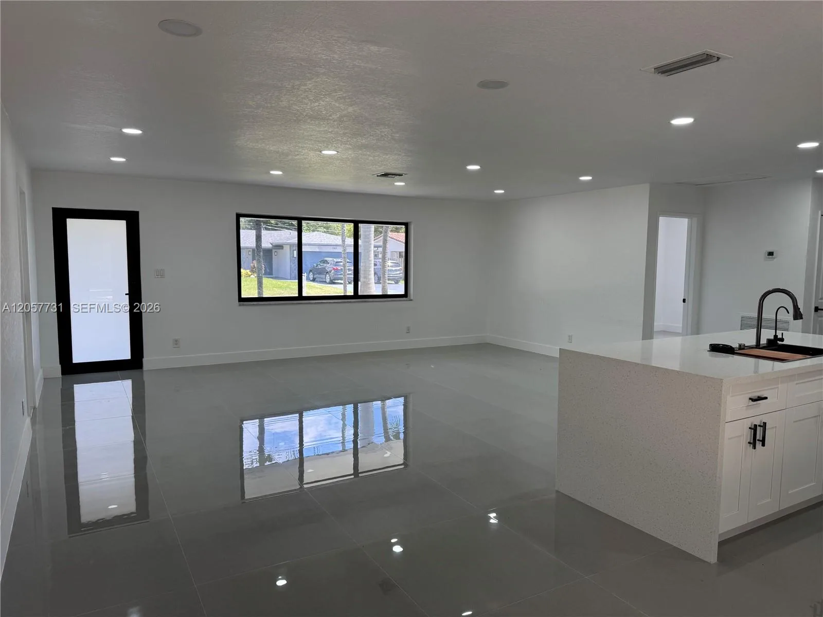 1370 SW 32nd St, Fort Lauderdale, FL 33315 photo 8