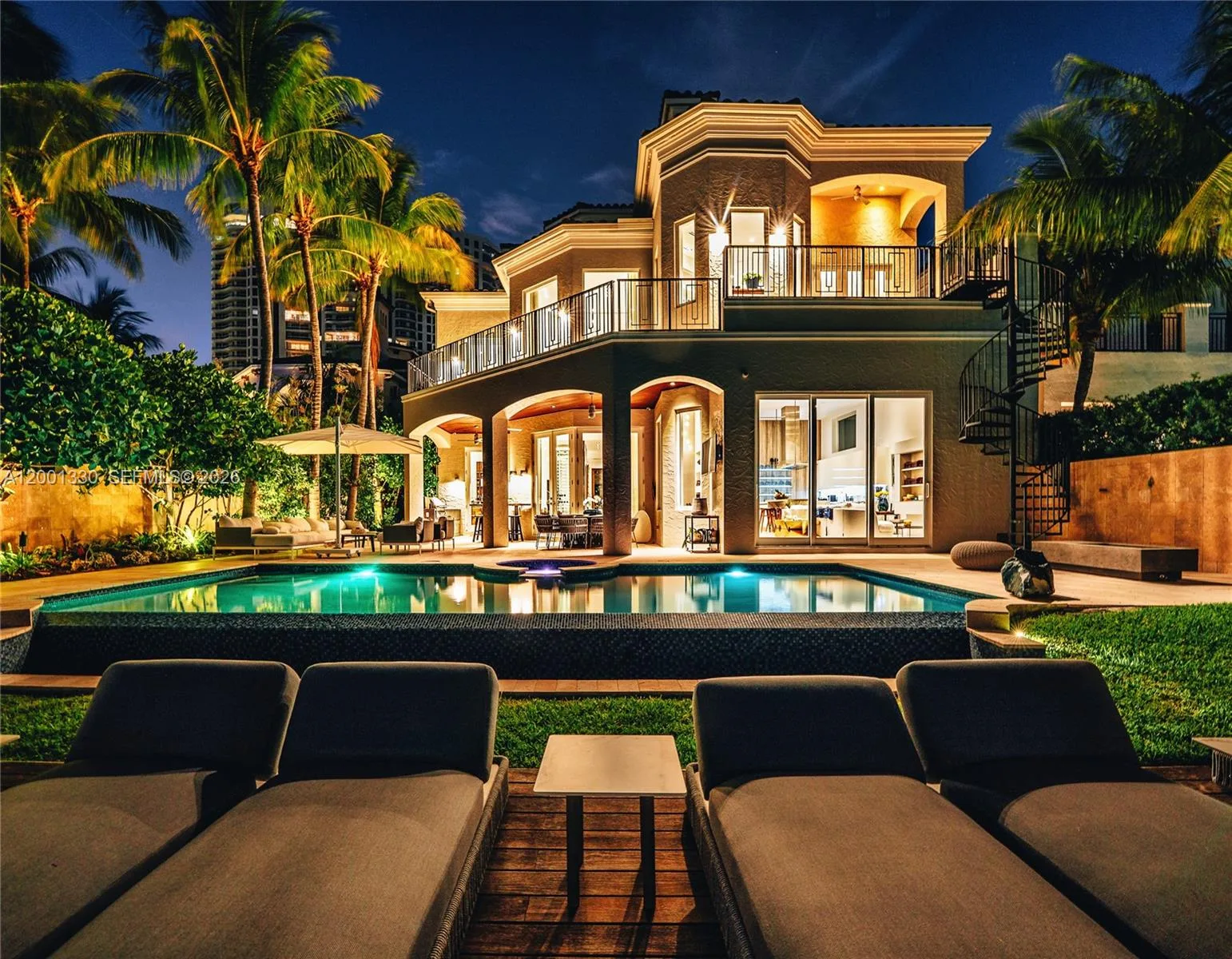Aventura real estate