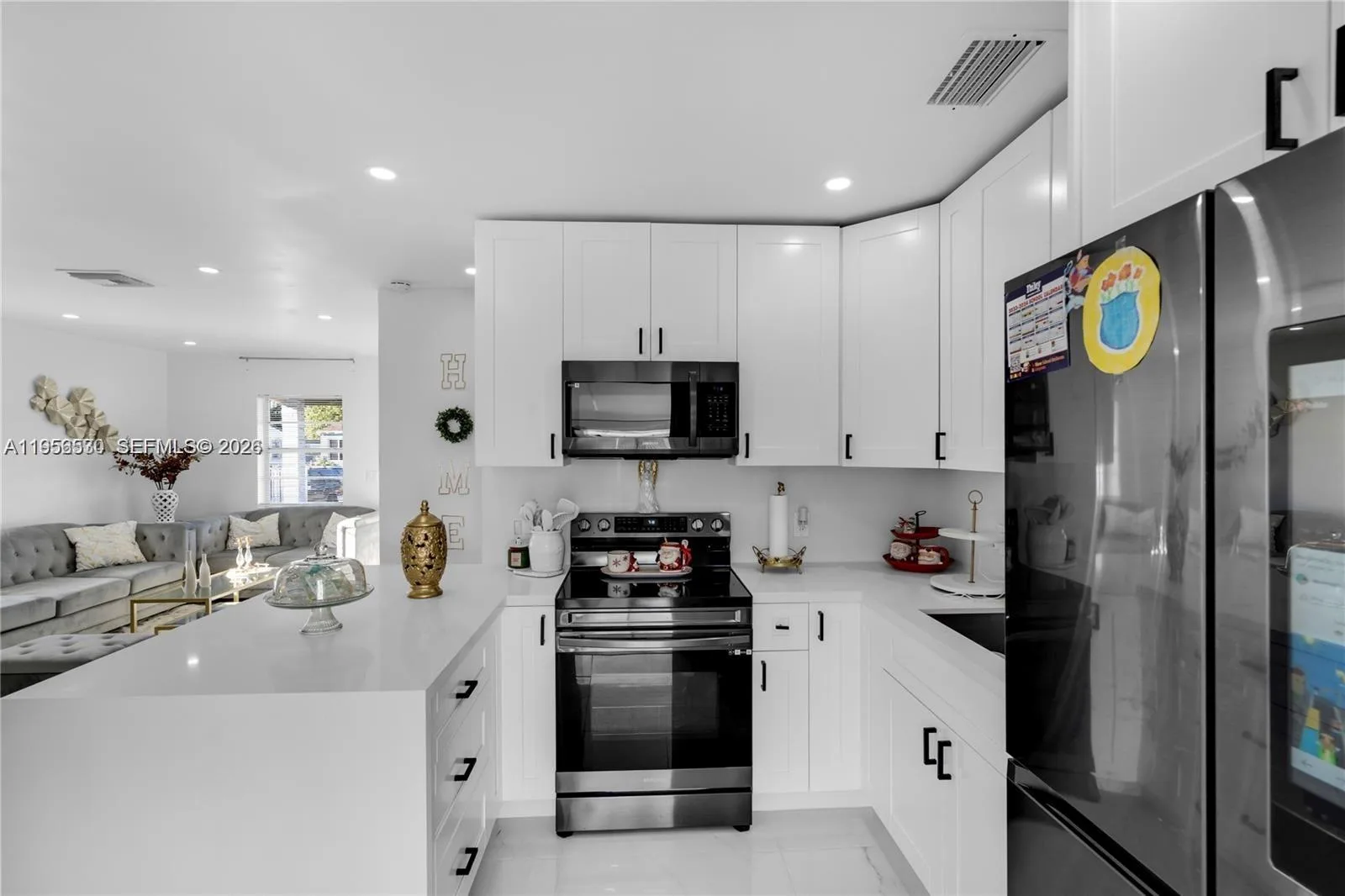 174 E 40th St, Hialeah, FL 33013 photo 8