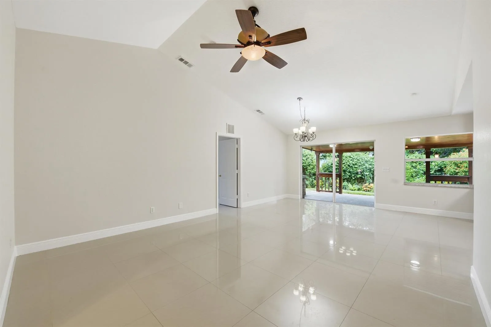 3772 SE Upper Street, Stuart, FL 34997 photo 3
