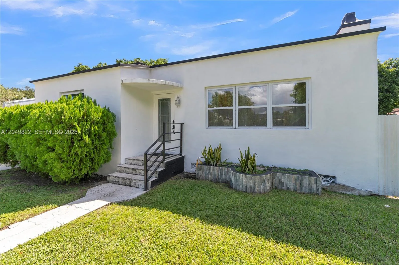 774 NW 49th St, Miami, FL 33127 photo 2