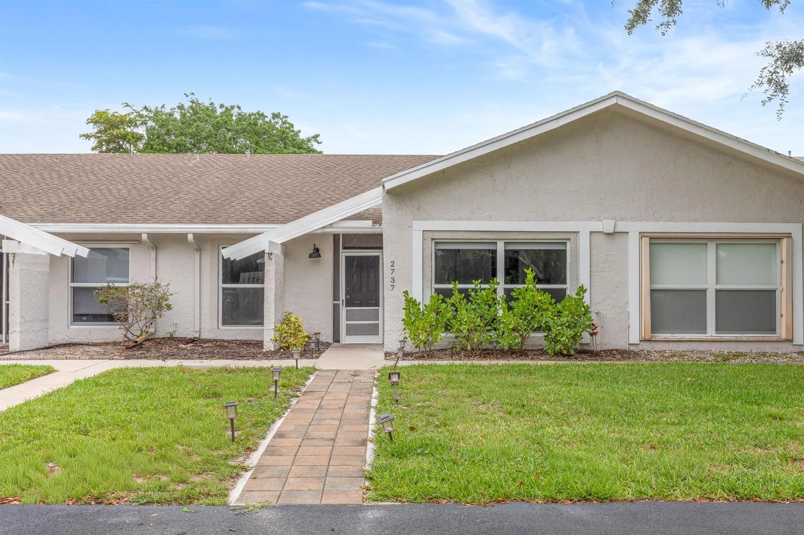 2737 Zorno Way, Delray Beach, FL 33445