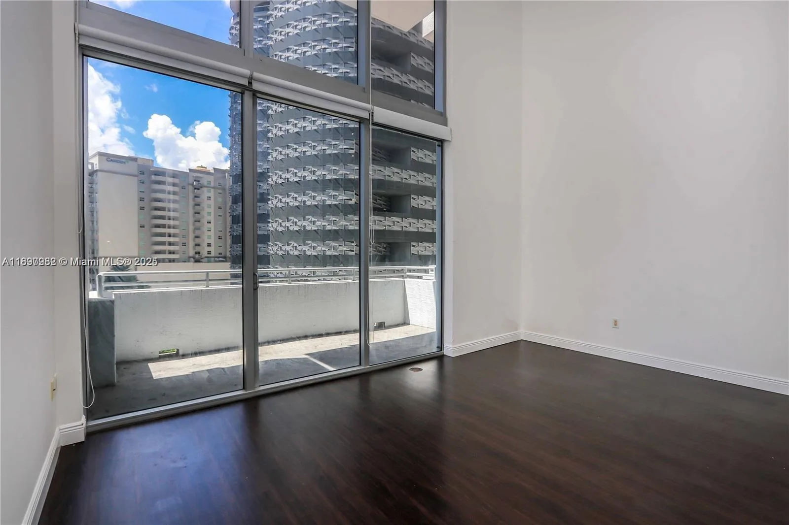 1050 Brickell Ave # 414, Miami, FL 33131 photo 3