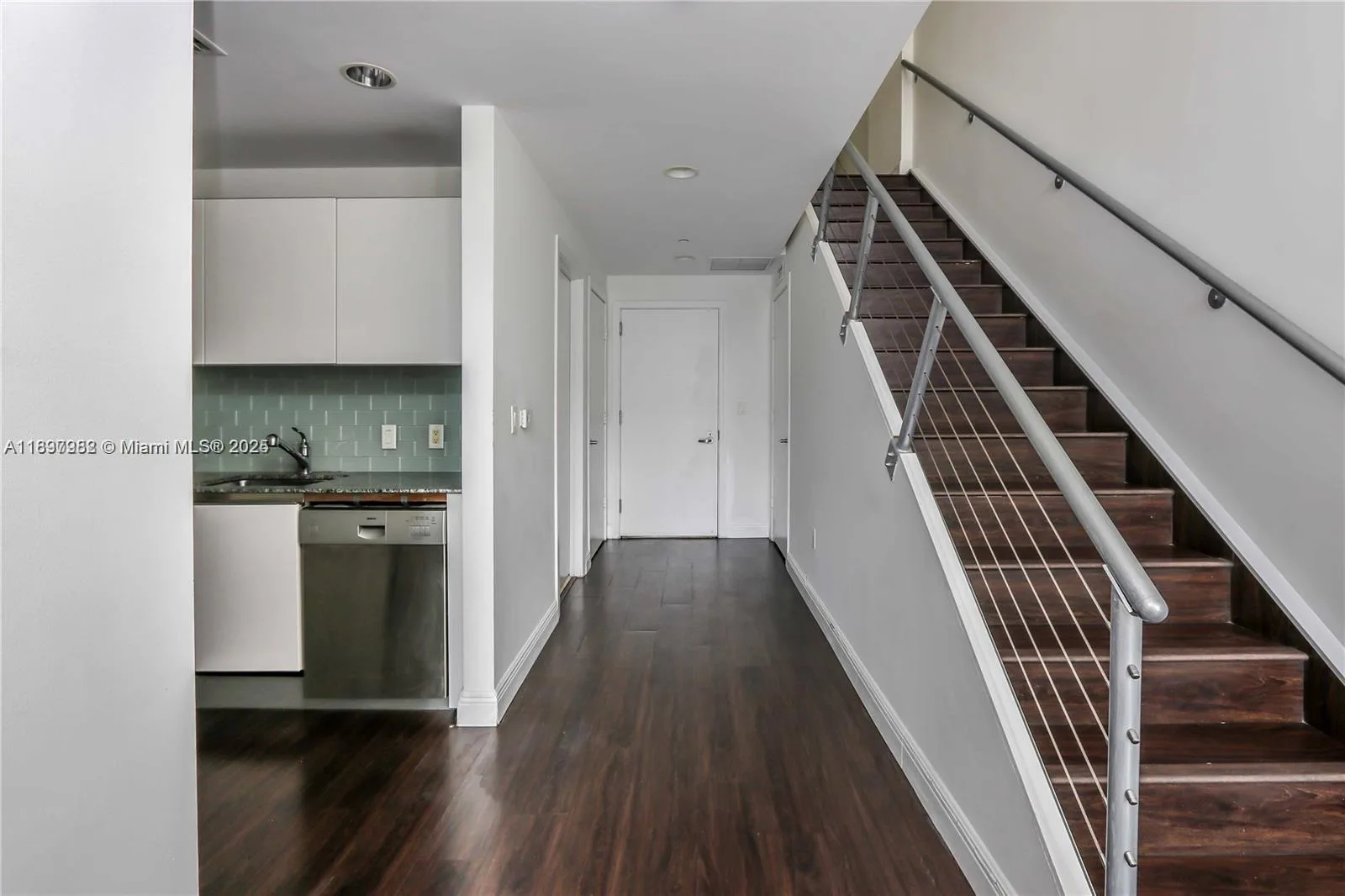 1050 Brickell Ave # 414, Miami, FL 33131 photo 6
