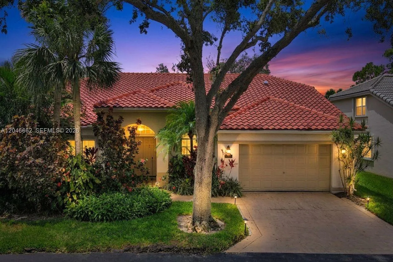 3450 Dunes Vista Dr, Pompano Beach, FL 33069