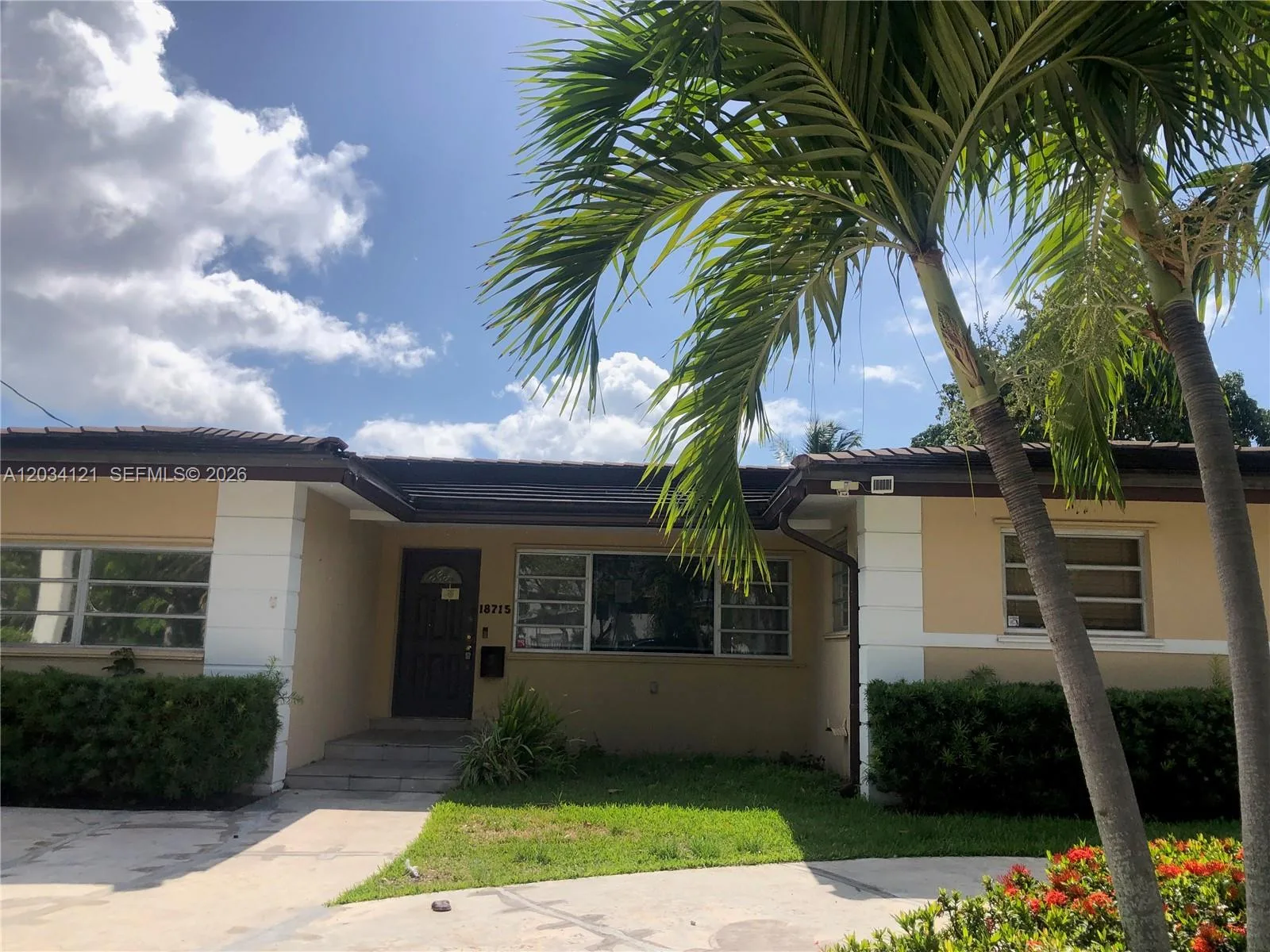 18715 NE 18th Ave, Miami, FL 33179 photo 12