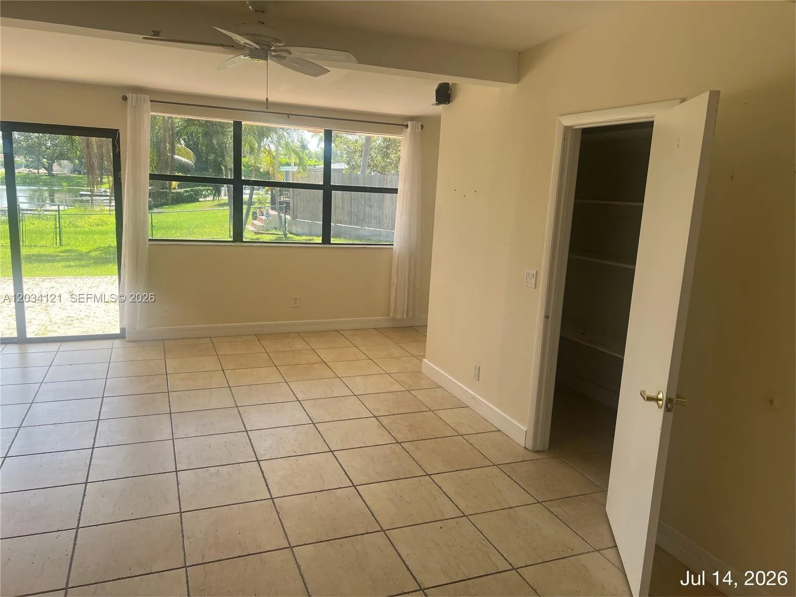 18715 NE 18th Ave, Miami, FL 33179 photo 5