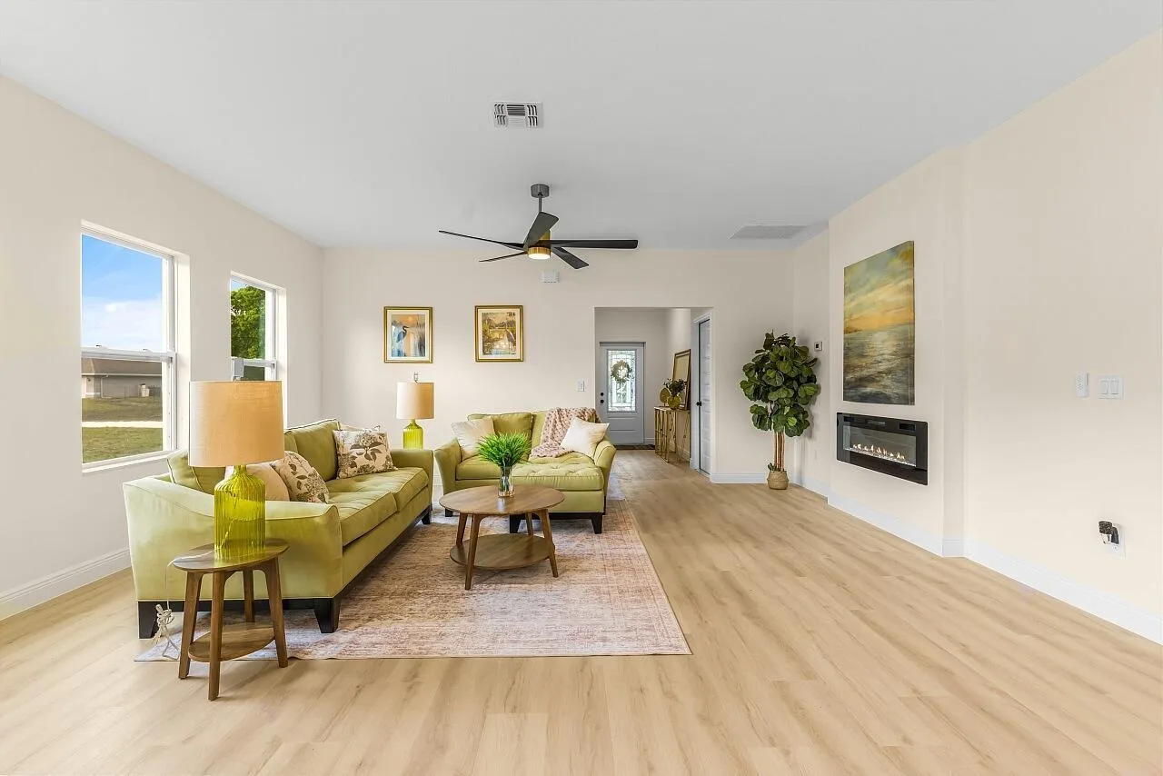 8646 100th Avenue, Vero Beach, FL 32967 photo 2