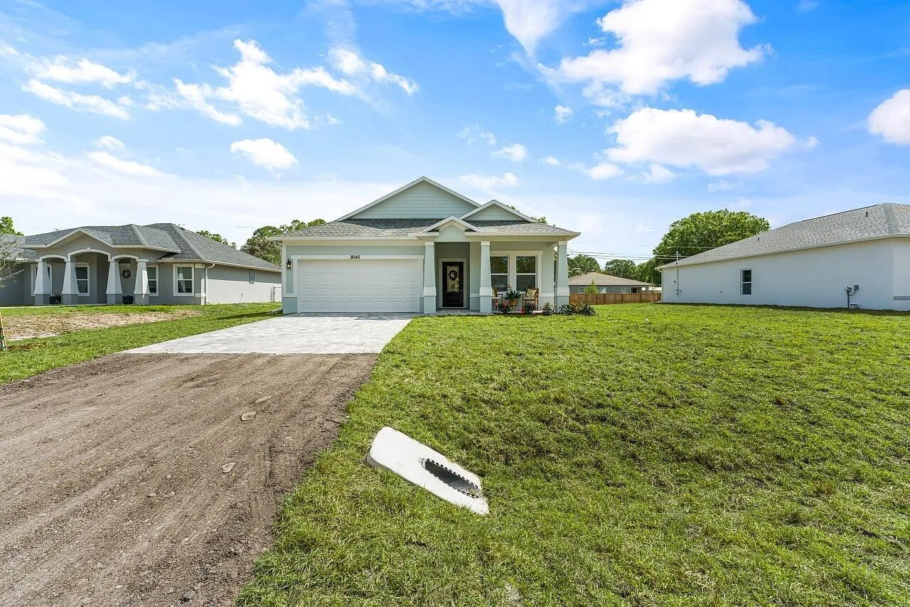 8646 100th Avenue, Vero Beach, FL 32967 photo 4