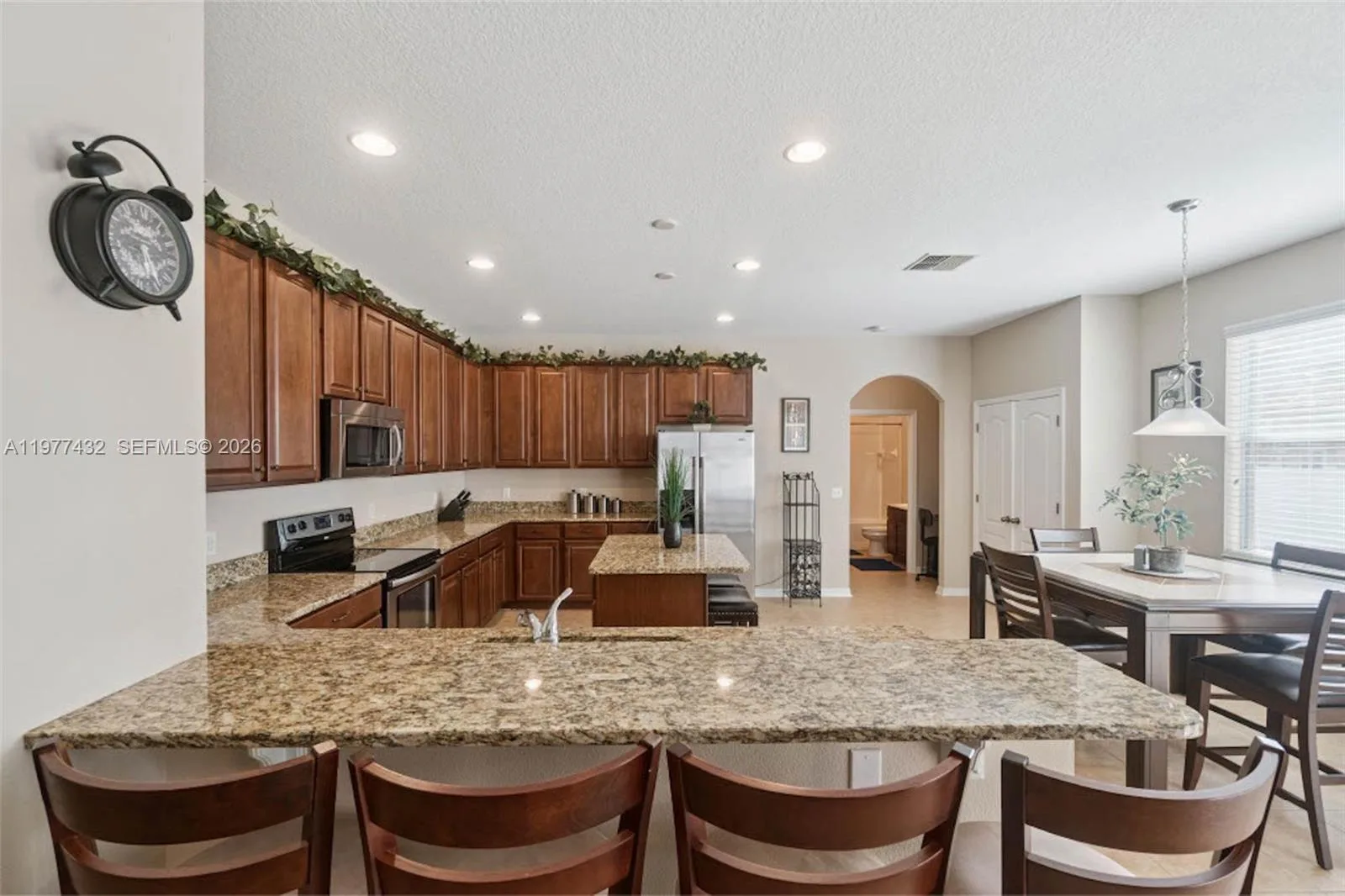 2502 Woodside Ridge Drive, Other City - In The State Of Florida, FL 32712 photo 5