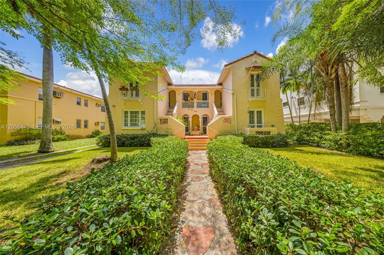 902 Salzedo St # 5, Coral Gables, FL 33134