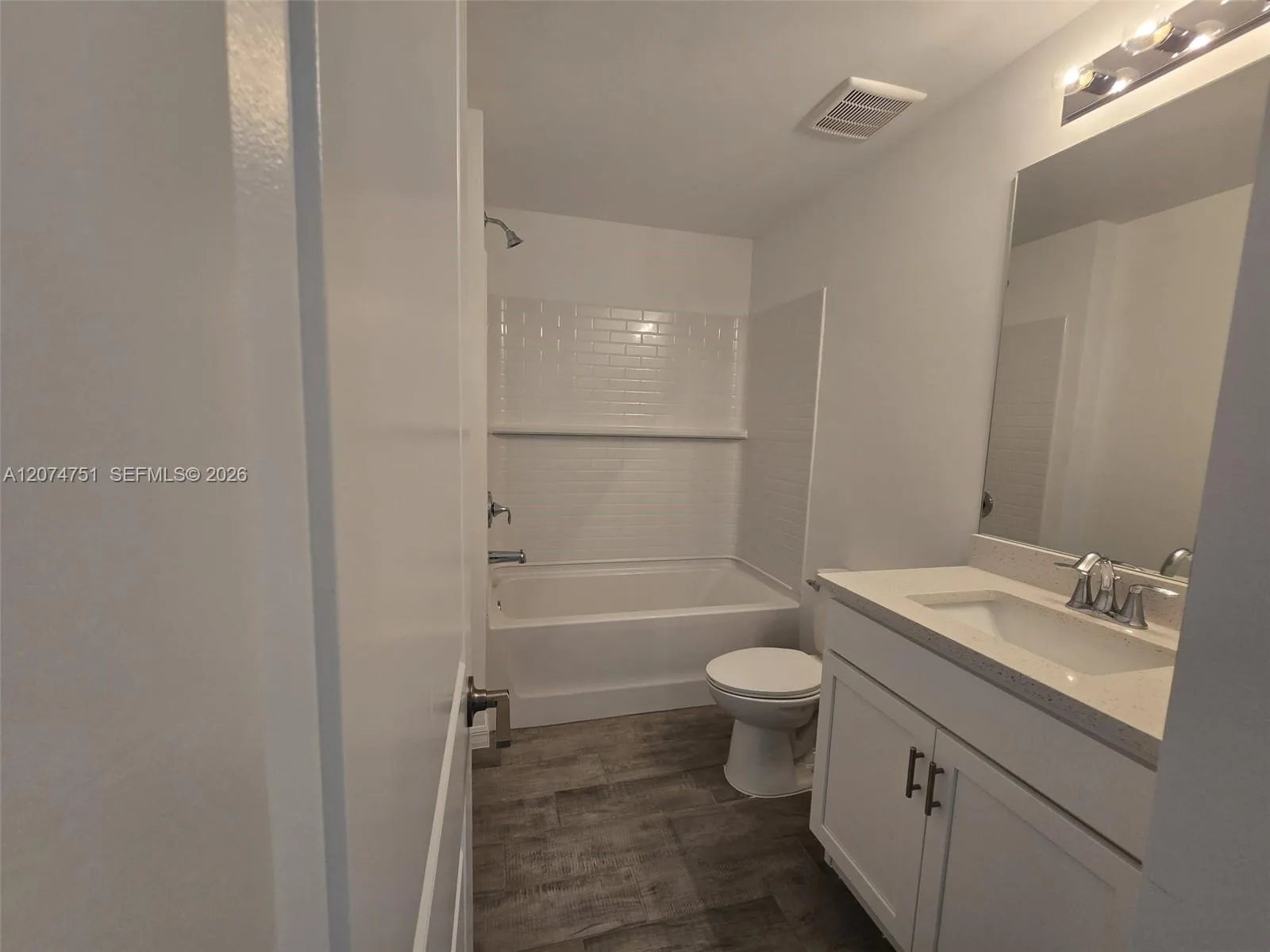 1407 NW 17th Pl, Cape Coral, FL 33993 photo 9
