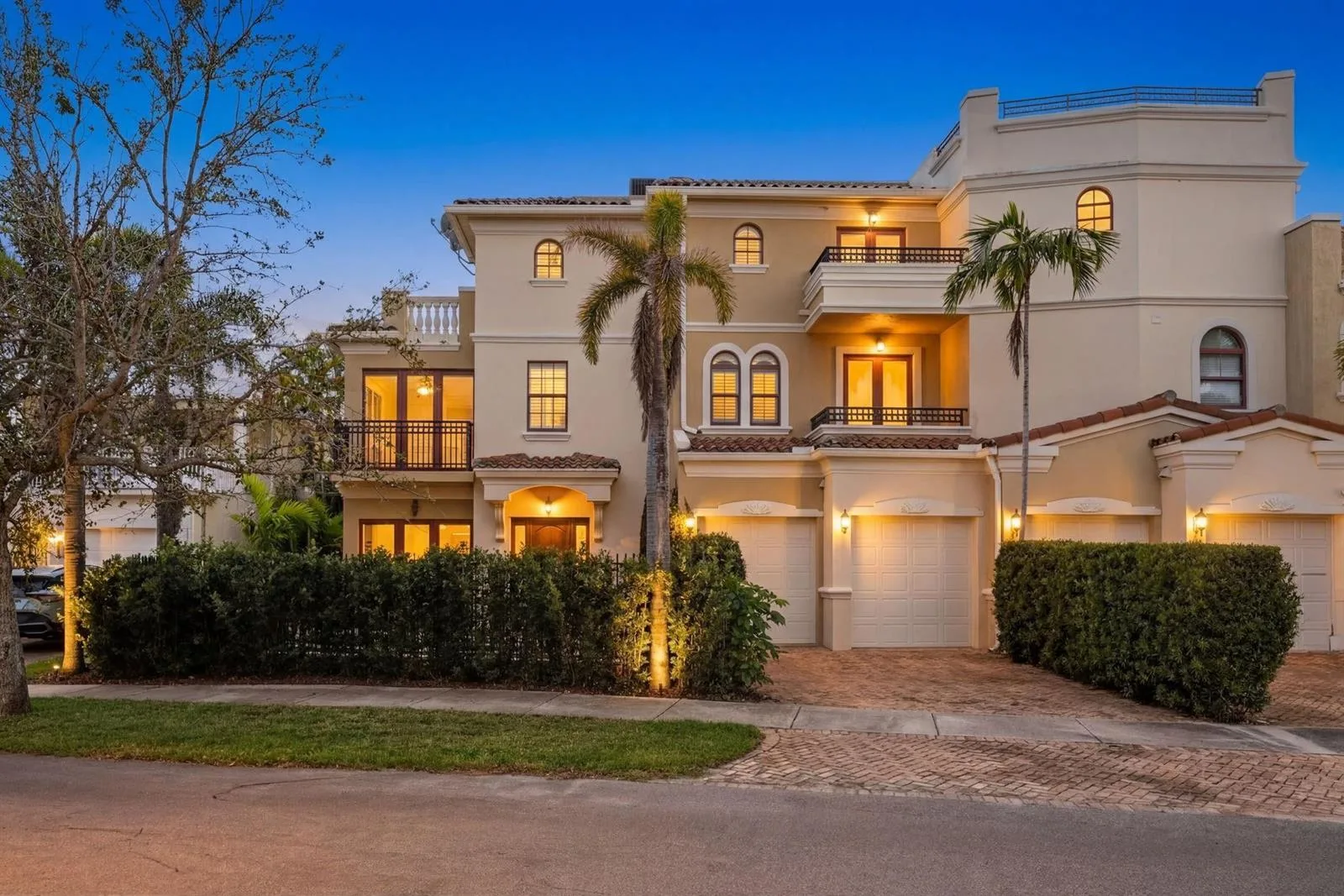 645 NE 17th Way # 645, Fort Lauderdale, FL 33304