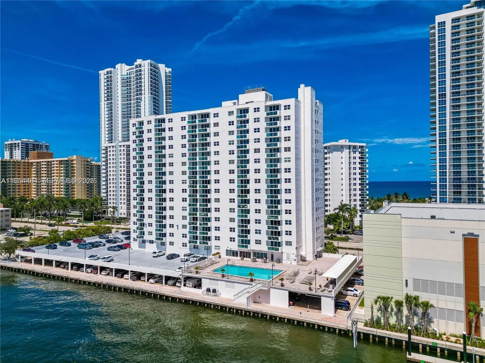3000 S Ocean Dr # 116, Hollywood, FL 33019