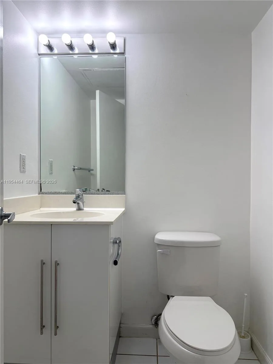 3000 S Ocean Dr # 116, Hollywood, FL 33019 photo 11