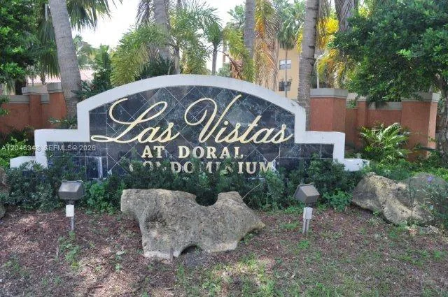 8290 Lake Dr # 422, Doral, FL 33166