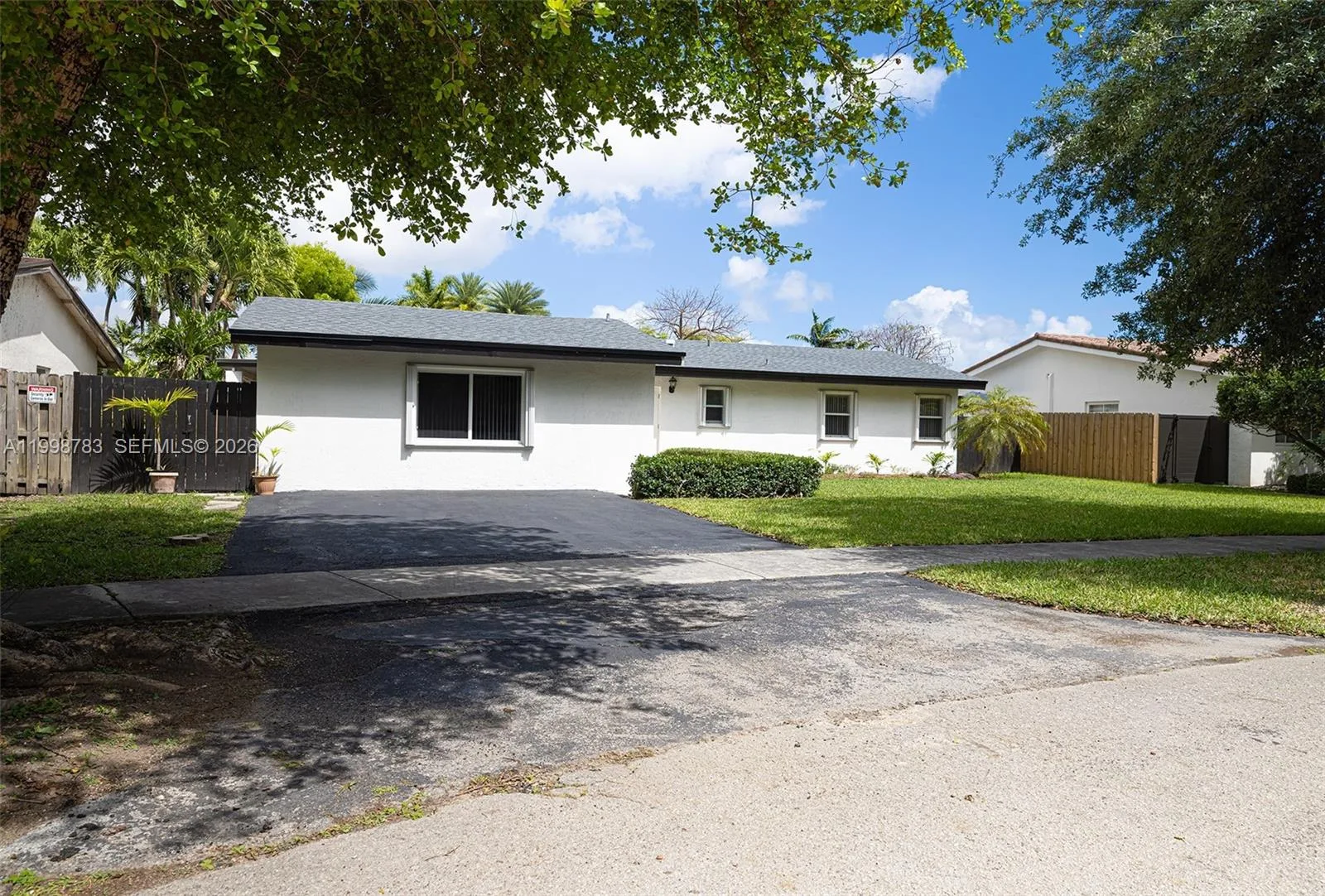 10241 SW 128th Ave, Miami, FL 33186 photo 2
