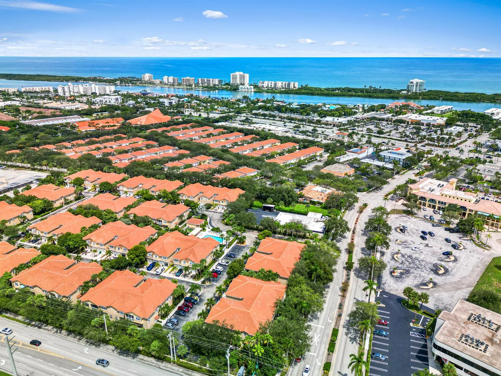 112 Lighthouse Circle # J, Tequesta, FL 33469