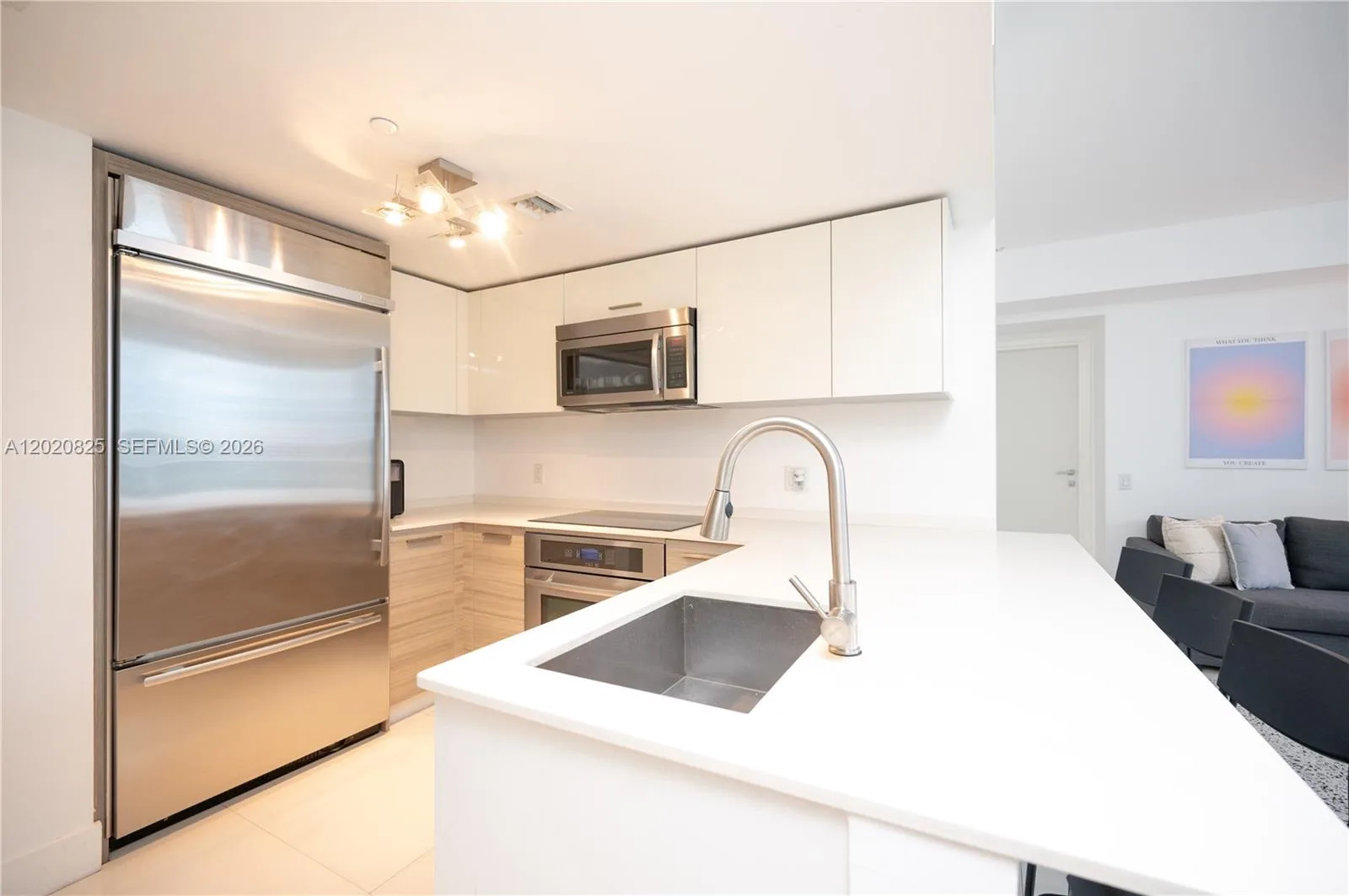 1300 Brickell Bay Dr # 1601, Miami, FL 33131 photo 2