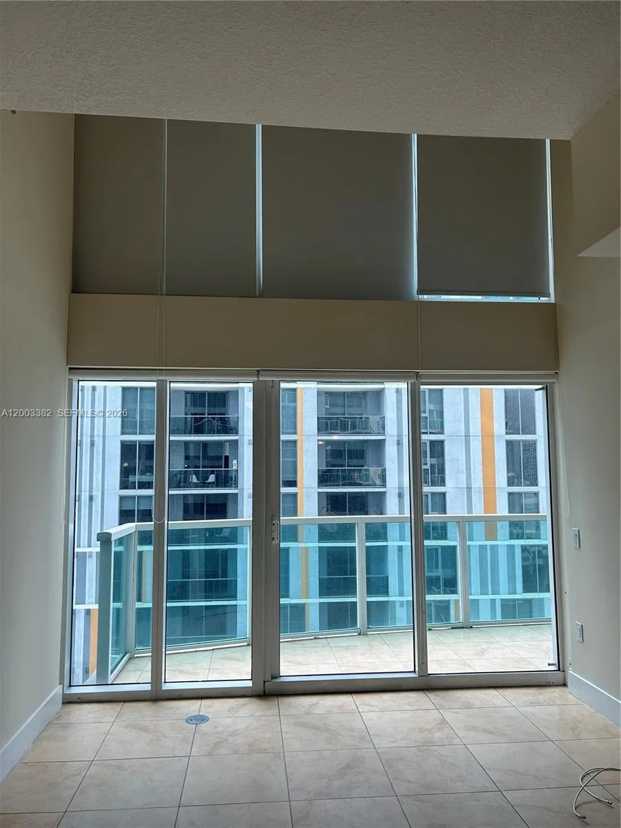 41 SE 5th St # 1108, Miami, FL 33131 photo 4