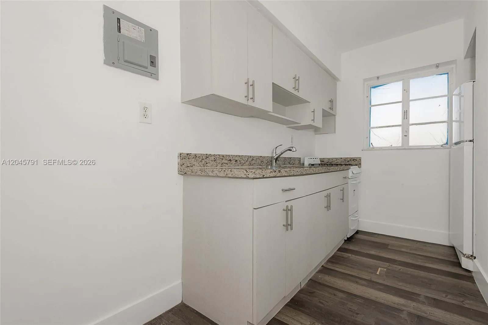 8340 Crespi Blvd # 20, Miami Beach, FL 33141 photo 5