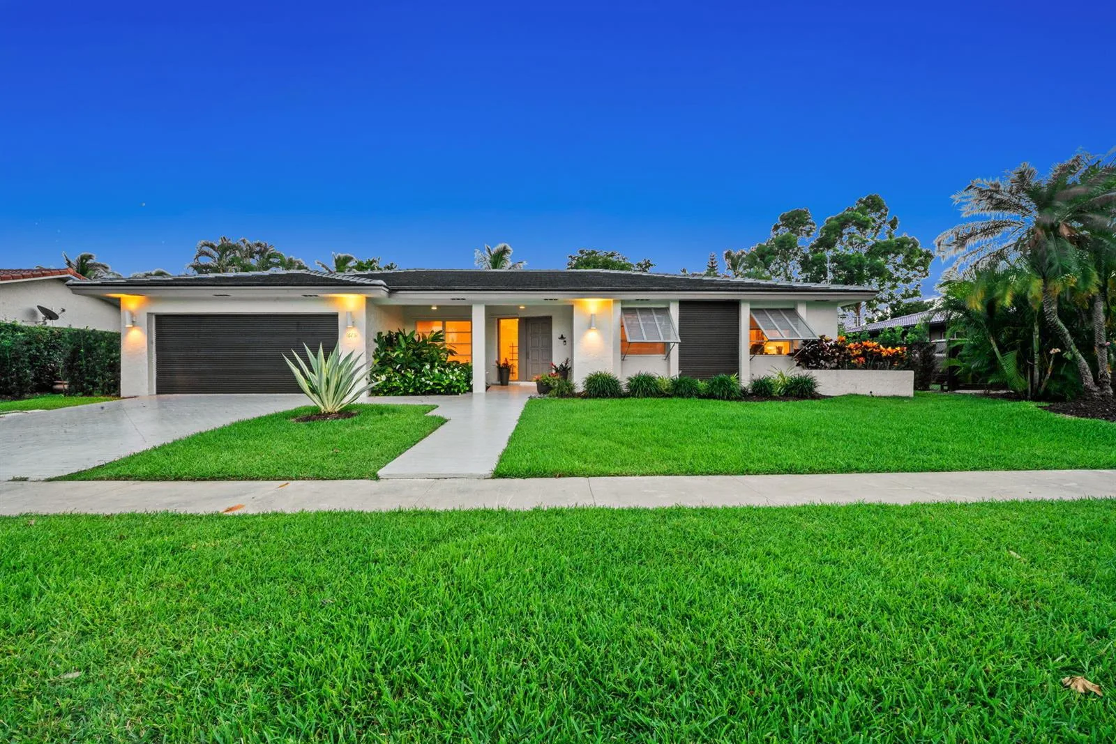 16731 Harbor Court, Weston, FL 33326