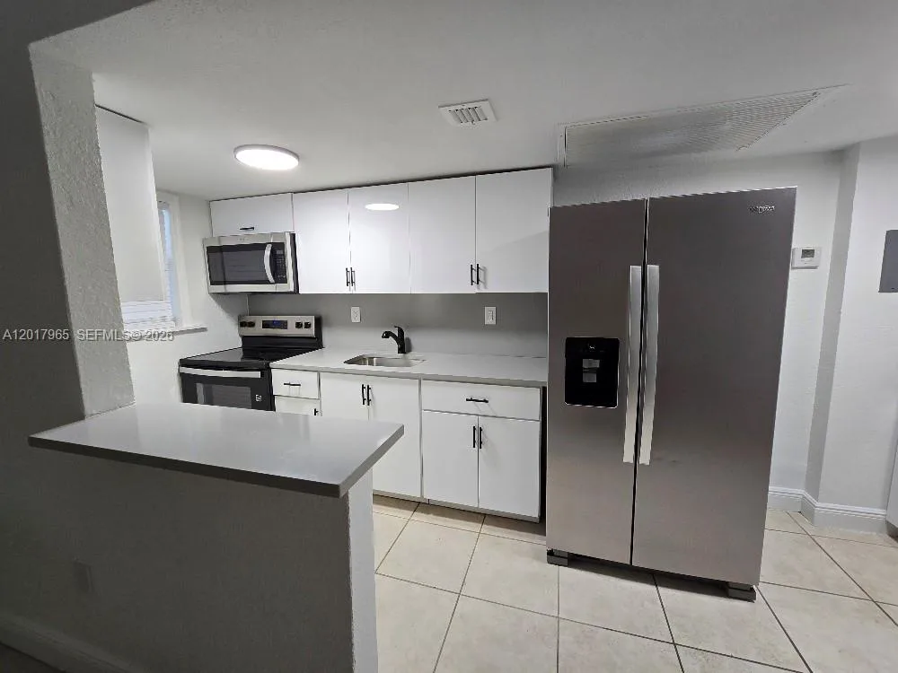 3901 SW 112th Ave # 38, Miami, FL 33165