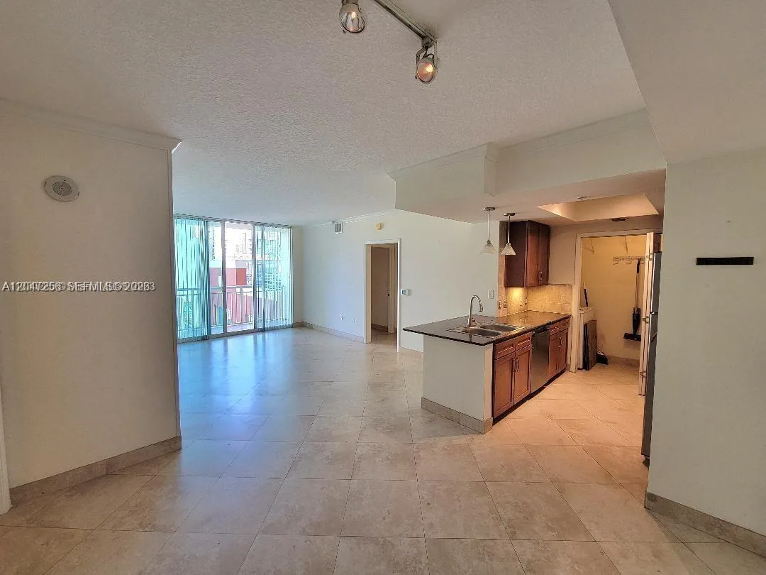 2000 N Bayshore Dr # 707, Miami, FL 33137