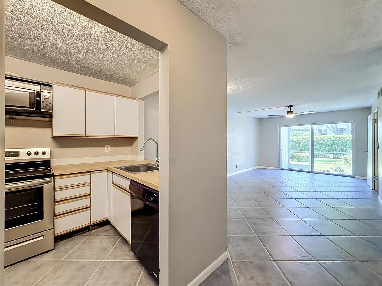 207 TROPIC ISLE Drive # 1130, Delray Beach, FL 33483 — zdjęcie 4