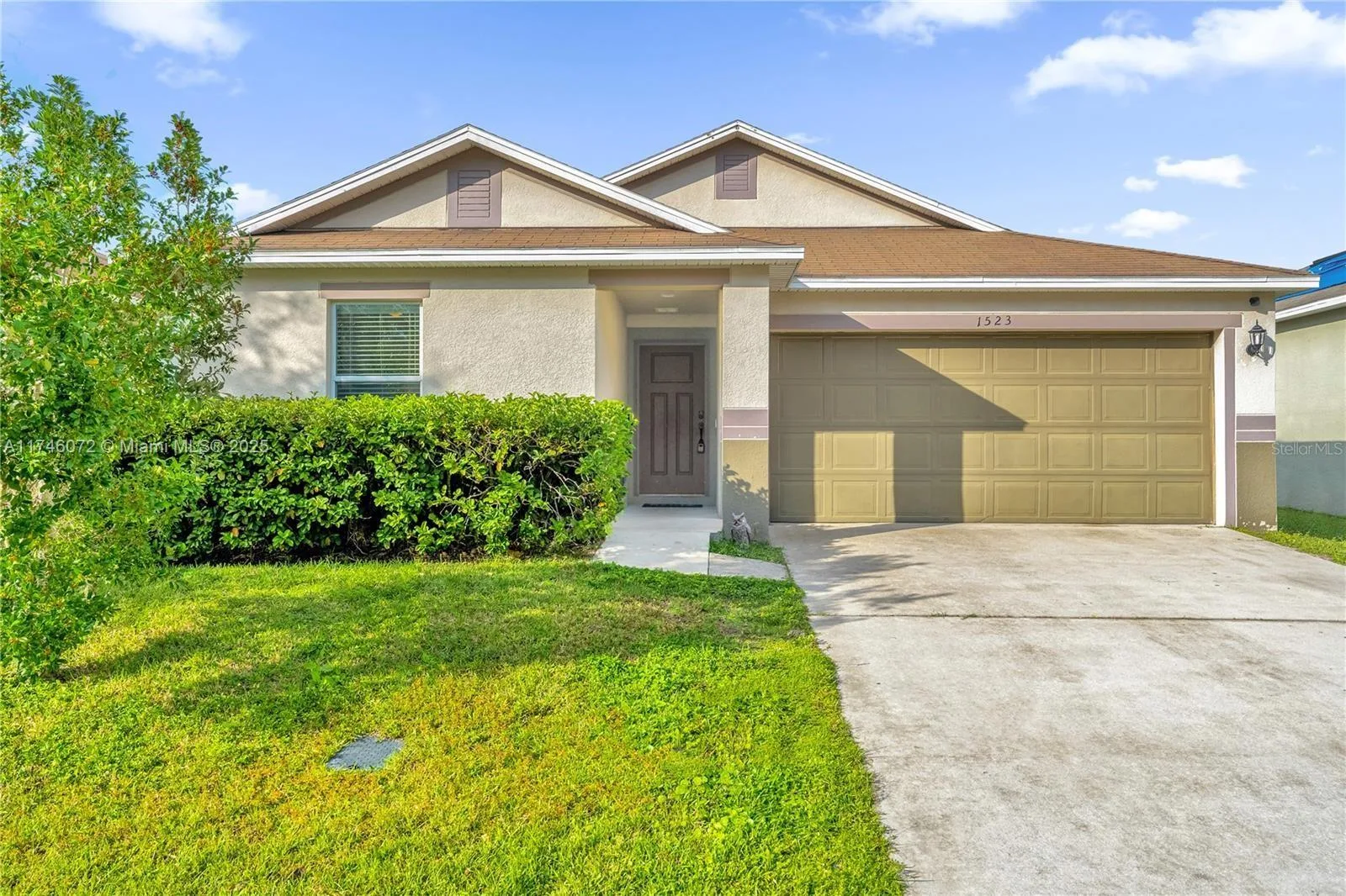 1523 nature DR, Kissimmee, FL 34746