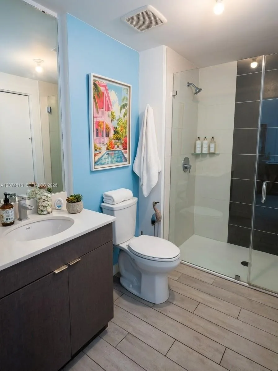 321 NE 26th St # 716, Miami, FL 33137 photo 8
