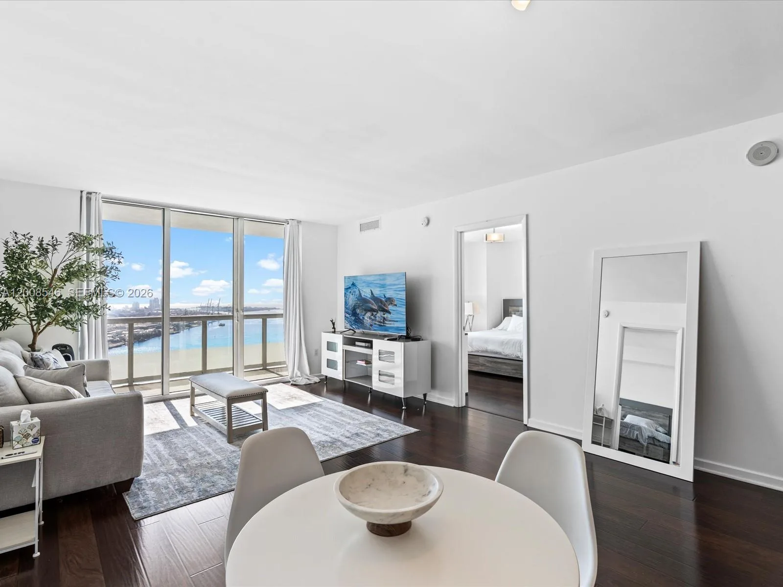 50 Biscayne Blvd # 3308, Miami, FL 33132 photo 8