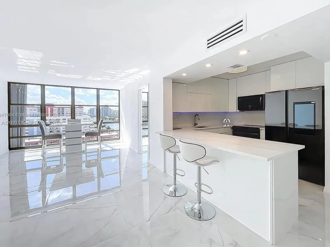 2017 S Ocean Dr # 1206, Hallandale Beach, FL 33009