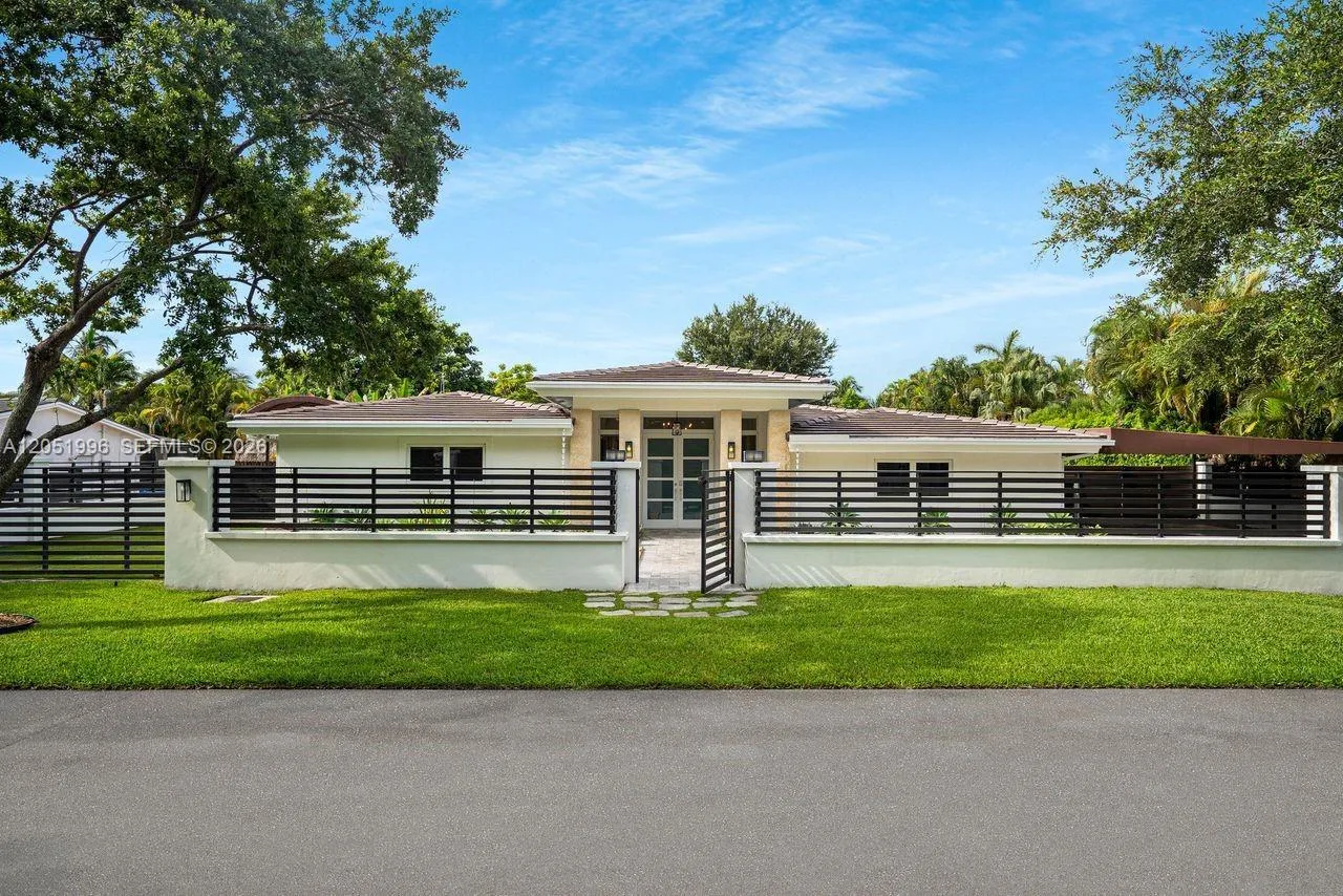 6370 SW 144th St, Coral Gables, FL 33158