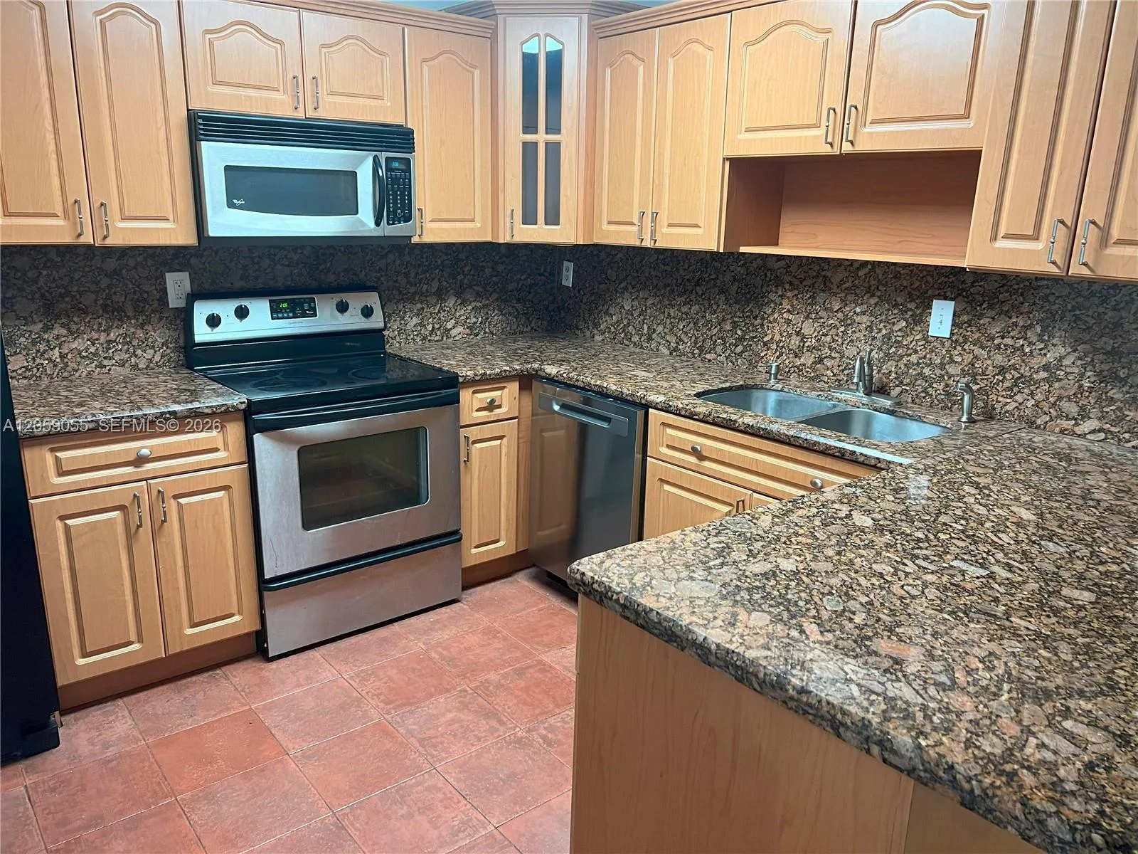 6211 SW 116th Pl # F, Miami, FL 33173 photo 9
