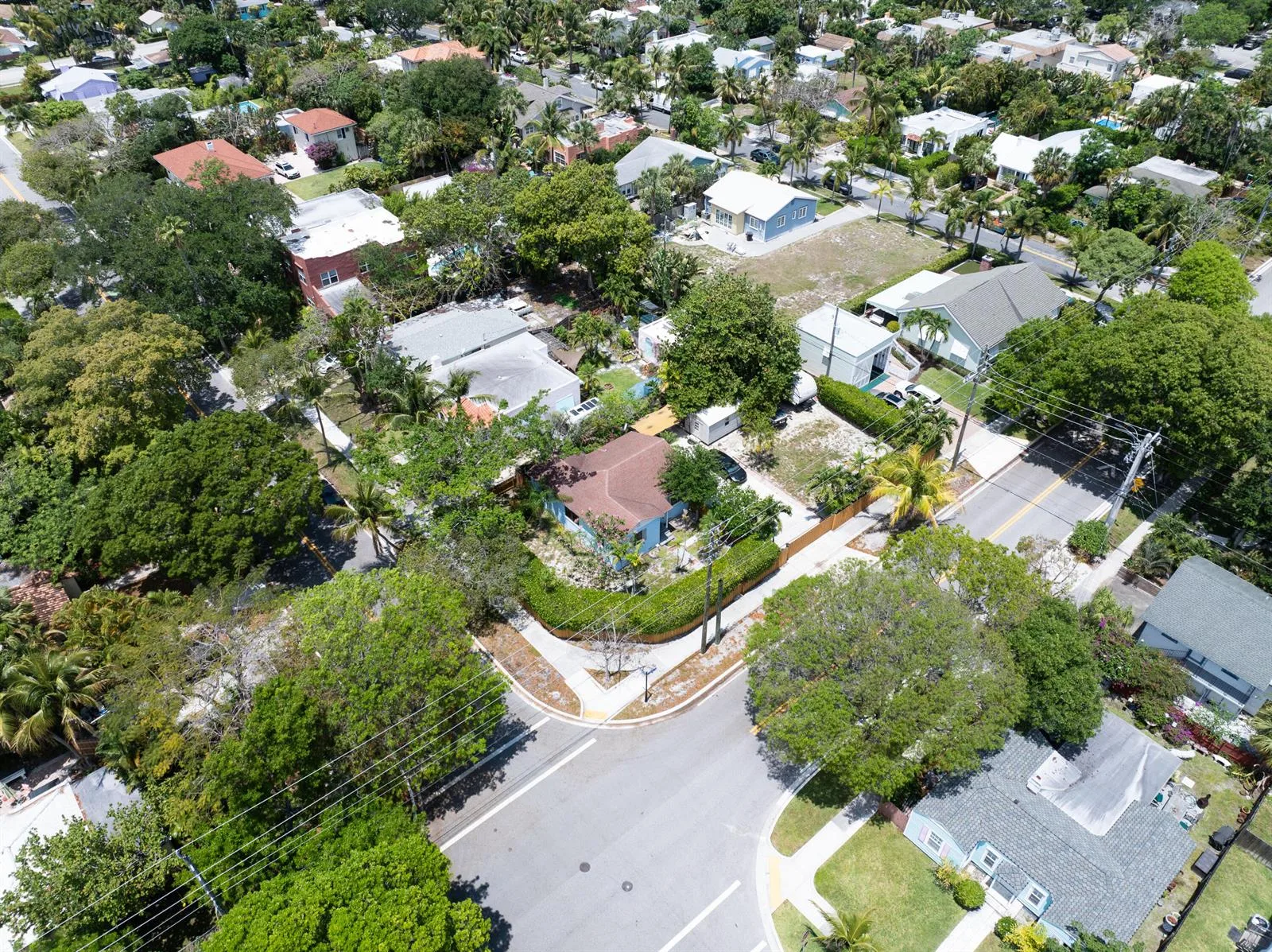 1915 Lake Avenue, West Palm Beach, FL 33401