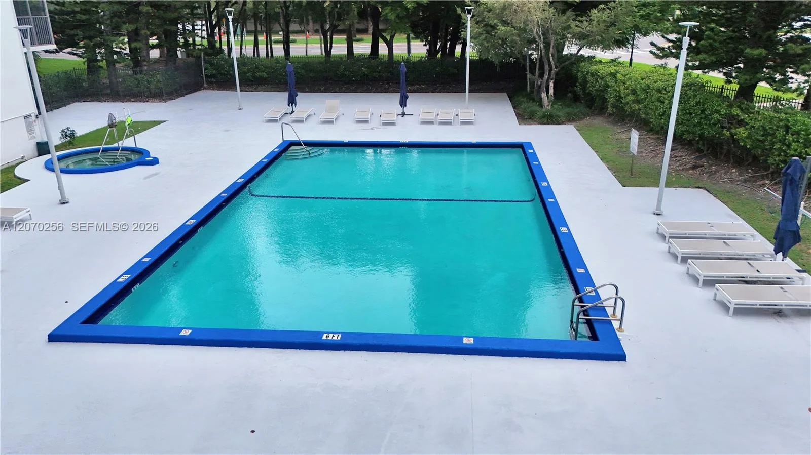 20100 W Country Club Dr # 403, Aventura, FL 33180 photo 8
