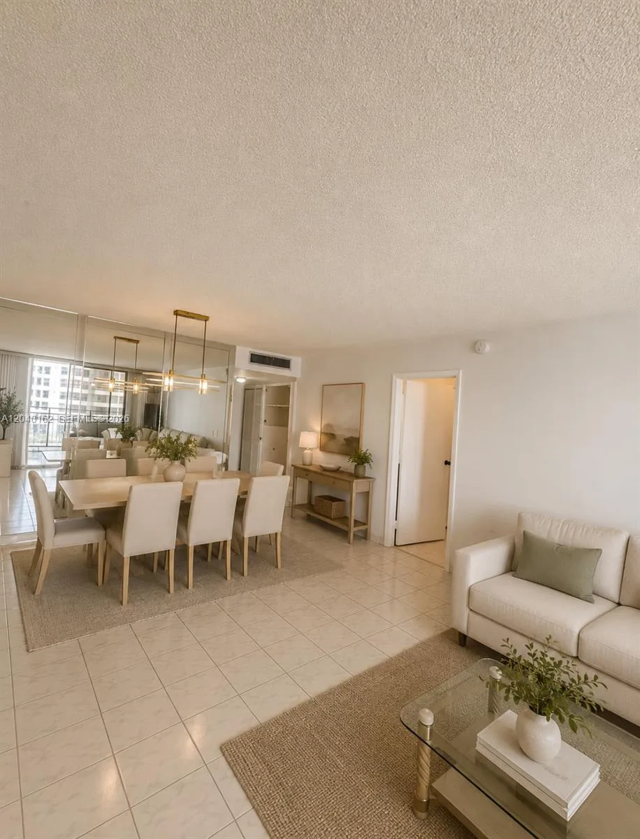 600 Three Islands Blvd # 1015, Hallandale Beach, FL 33009