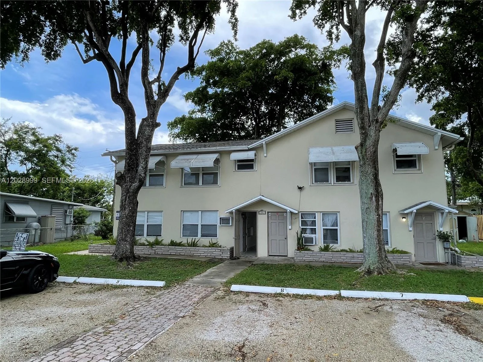 26 SE 13th Ter # 1-7, Dania Beach, FL 33004