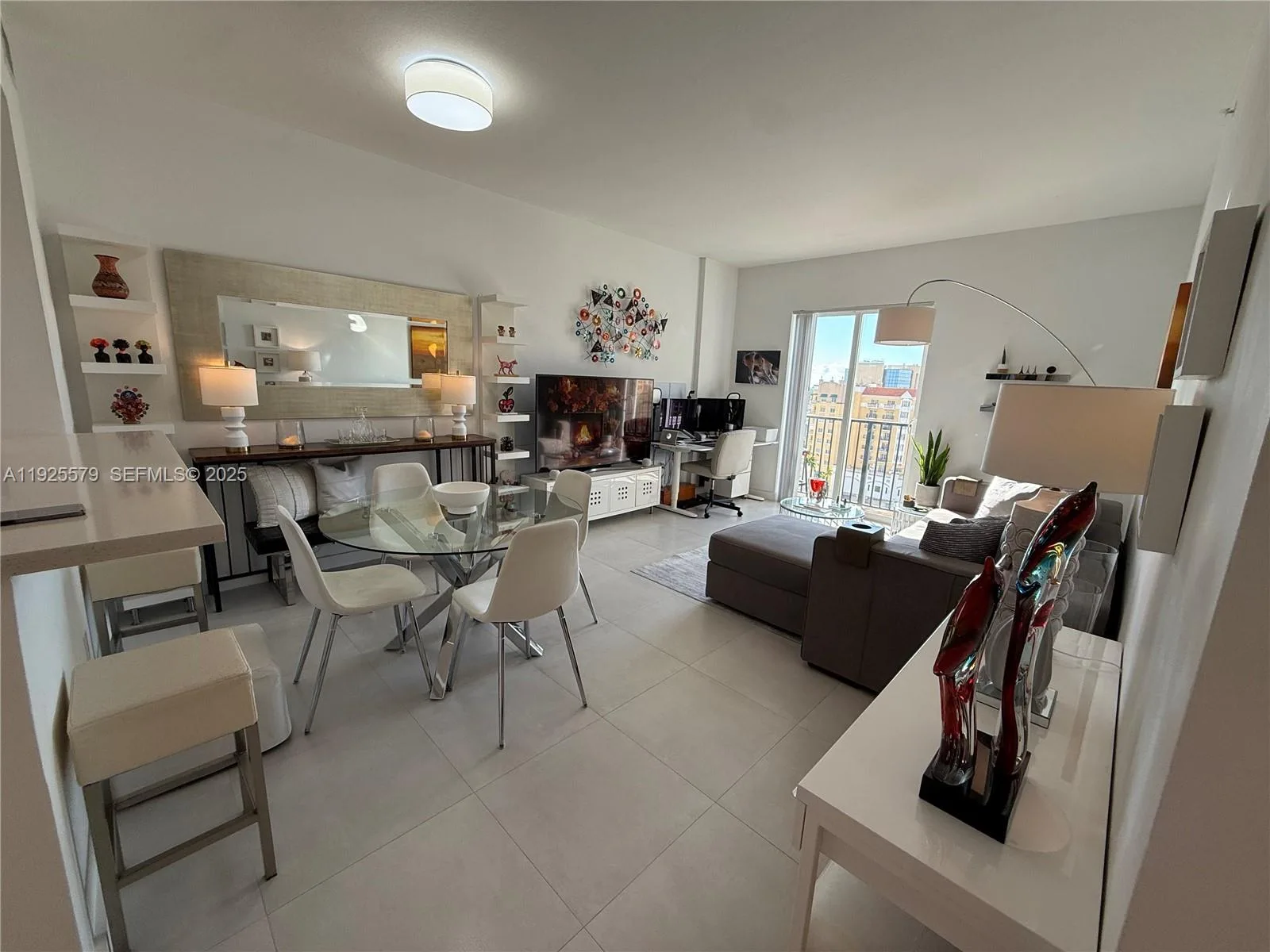 10 Aragon Ave # 1019, Coral Gables, FL 33134 photo 2