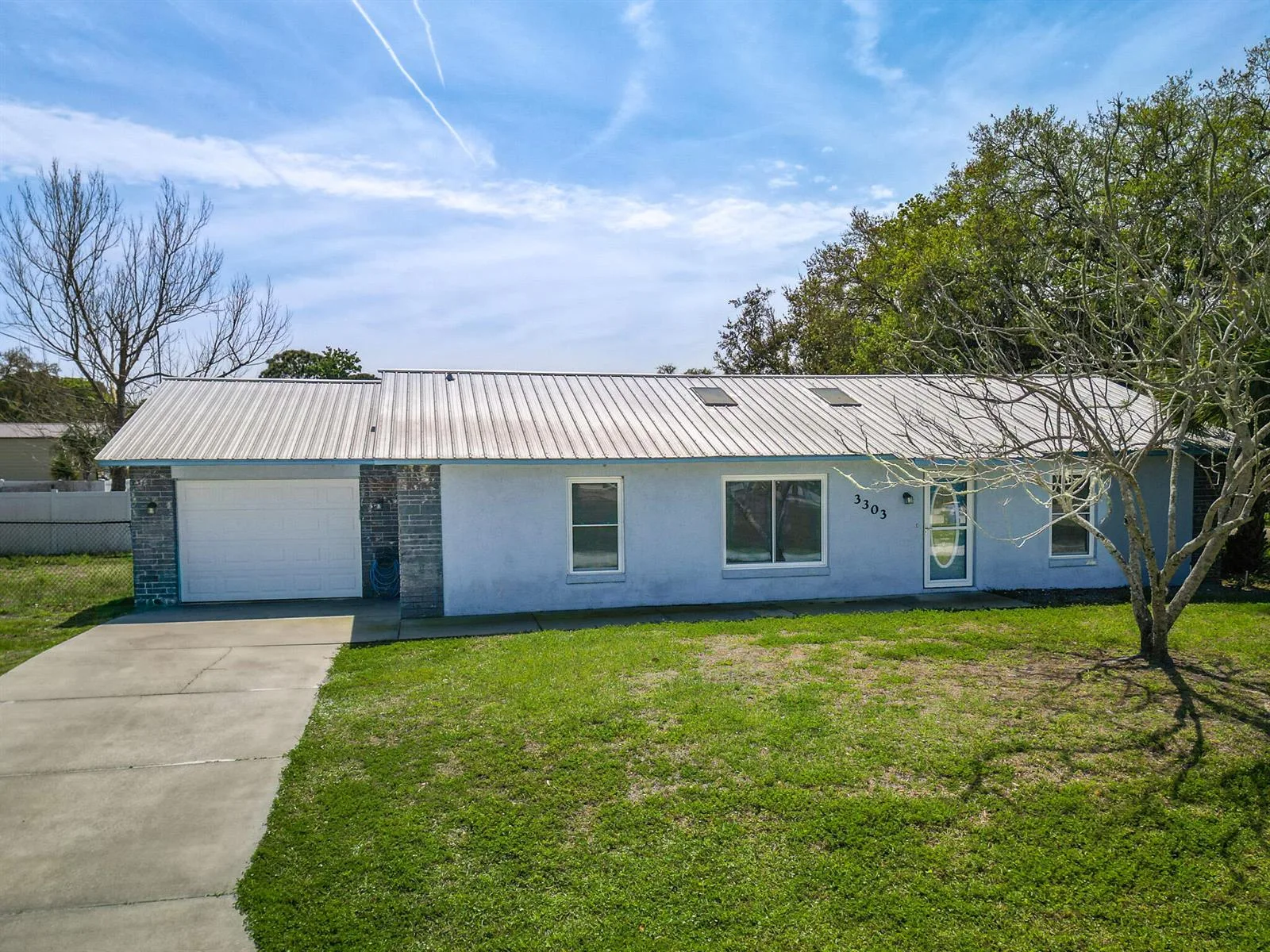 3303 Orange Tree Drive, FL 32141