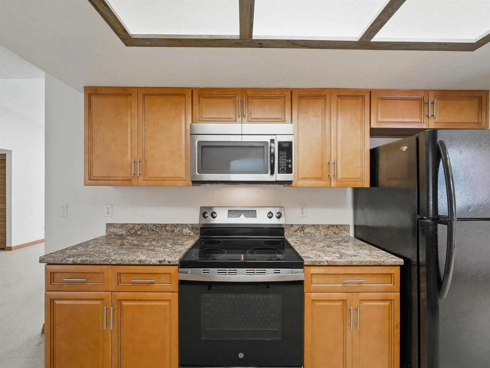 3303 Orange Tree Drive, FL 32141 photo 3