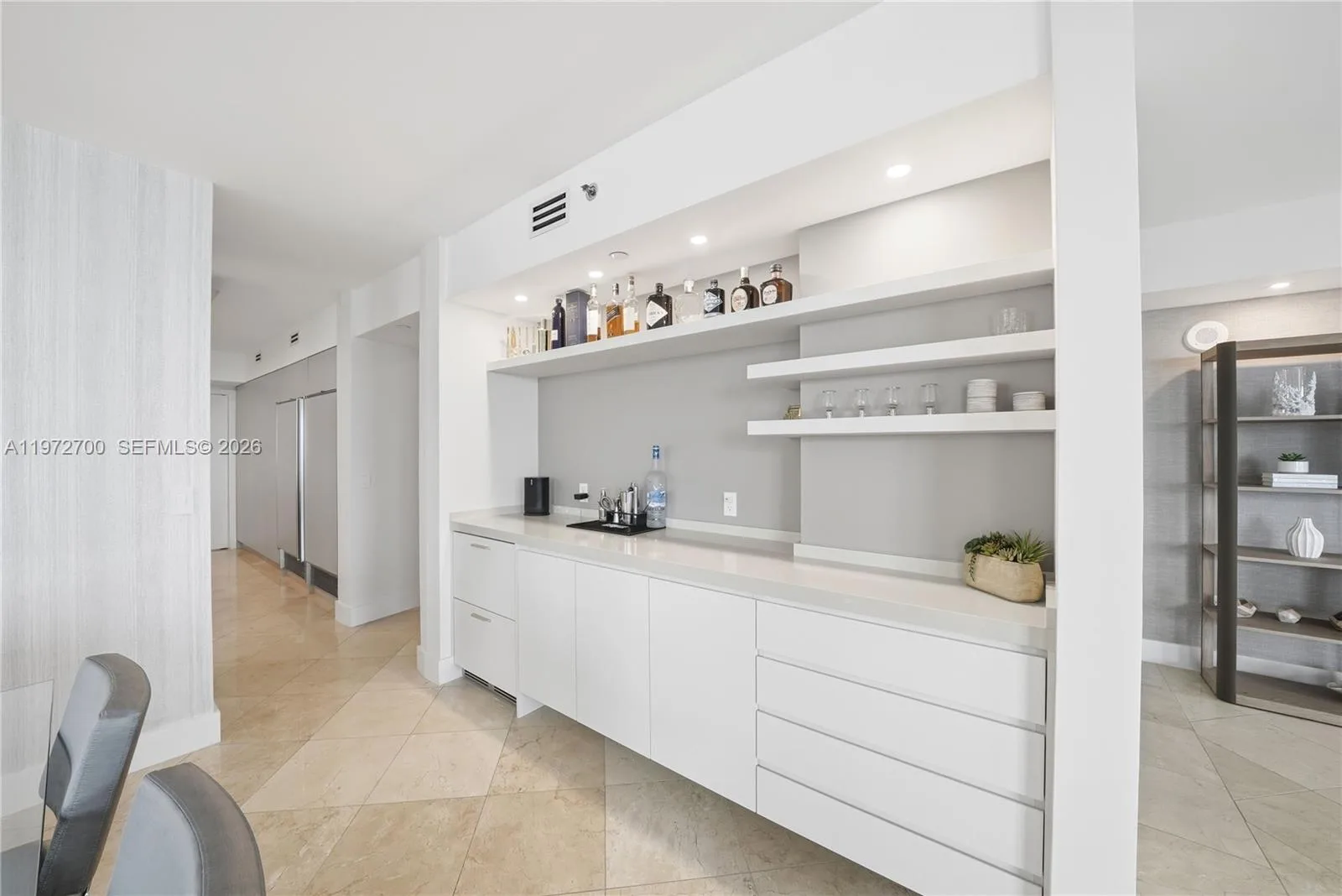 5801 Collins Ave # 700, Miami Beach, FL 33140 photo 5