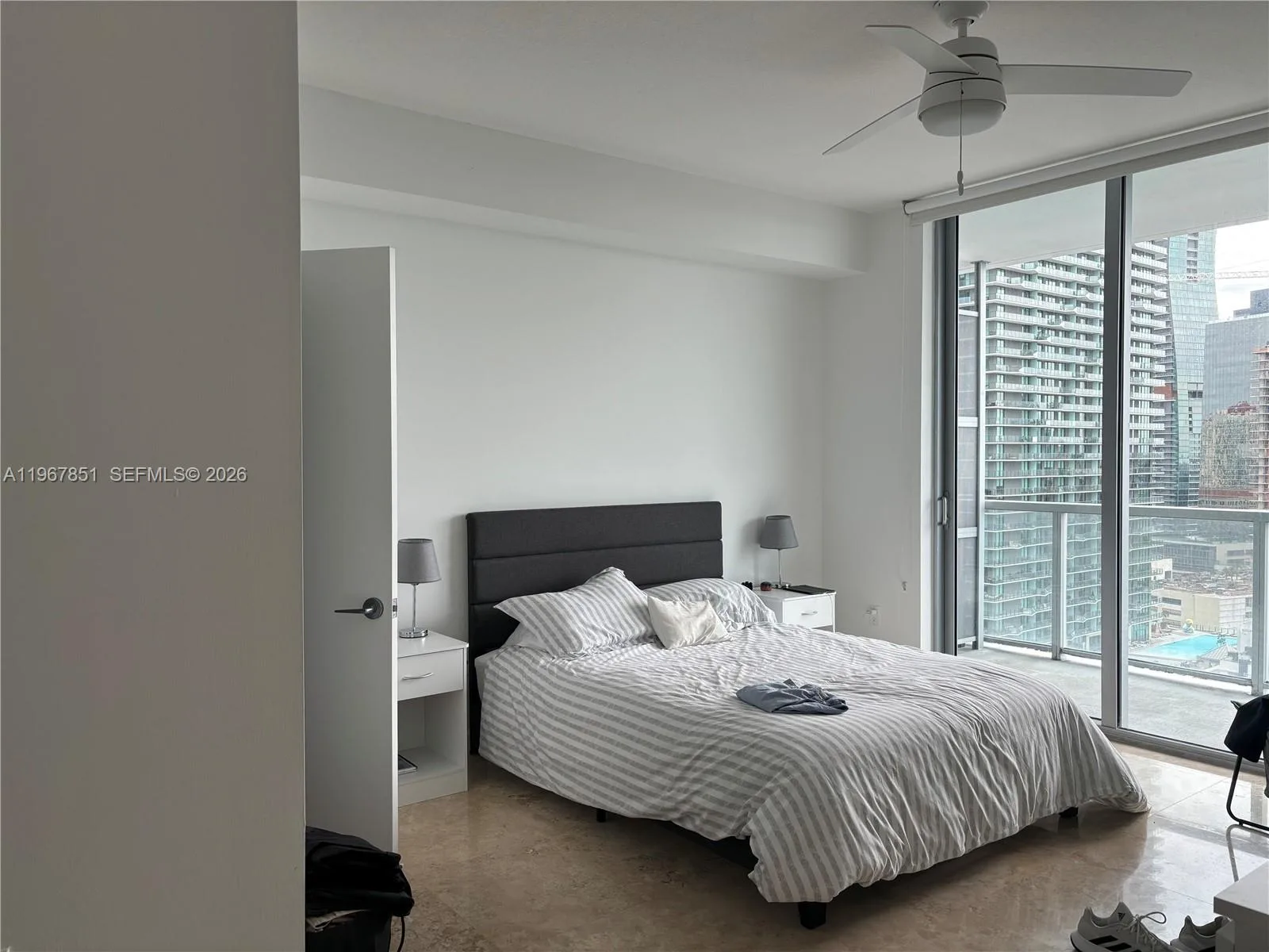 79 SW 12th St # 2703-S, Miami, FL 33130 photo 13