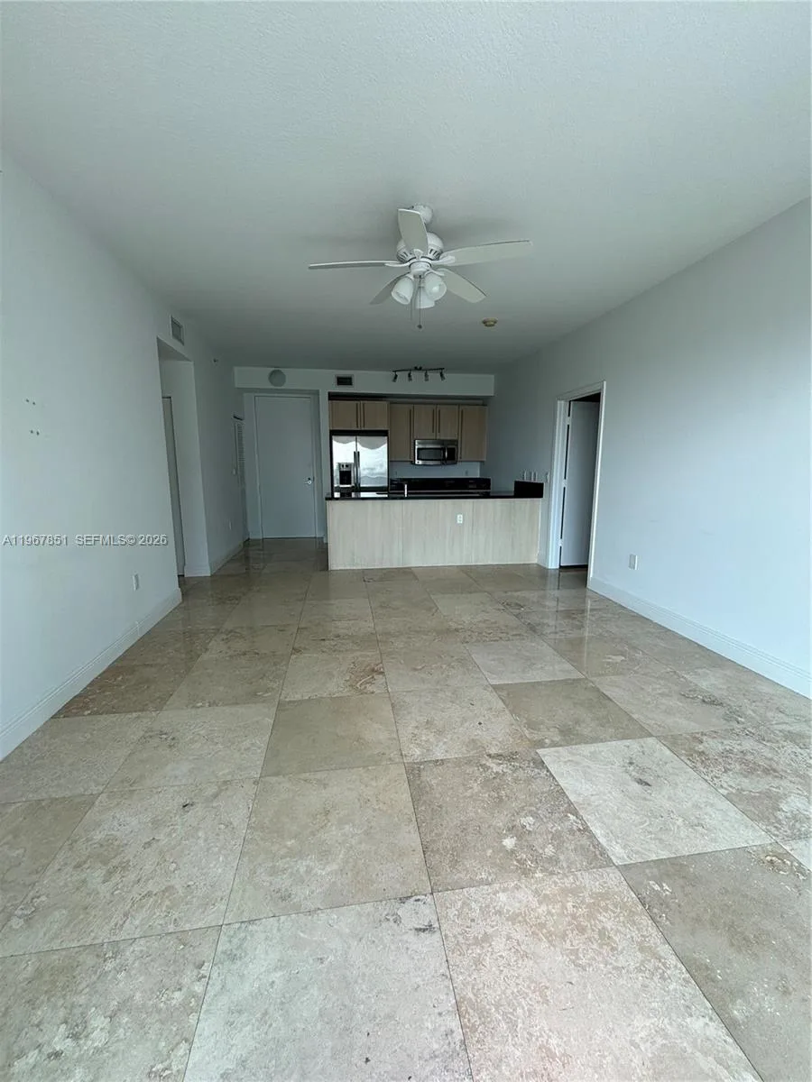 79 SW 12th St # 2703-S, Miami, FL 33130 photo 6