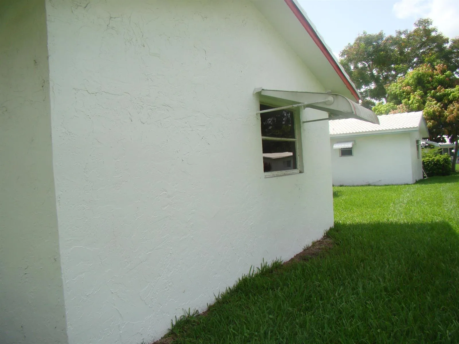 1611 NW 82nd Terrace, Plantation, FL 33322 photo 4